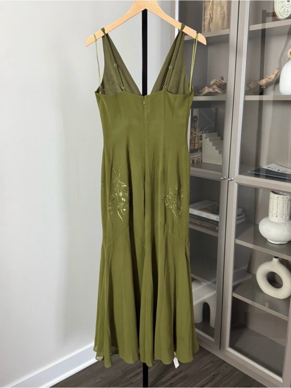 NWT Reformation Ziva Limited Edition Sequin Embellished Olive Green Midi Dress - Picture 6 of 10